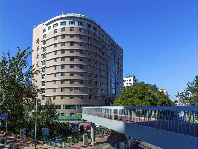 江苏现代防静电地板交易价格